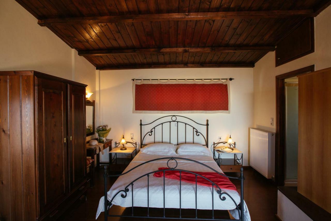 Aetovigla Guesthouse Krousonas  Luaran gambar